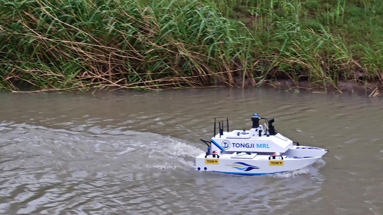 Tongji MRL USV moving across the water during a field test